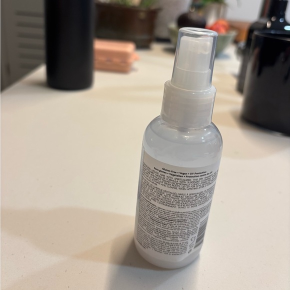 New Unopened R+Co SPIRITUALIZED DRY SHAMPOO MIST - Picture 3 of 3